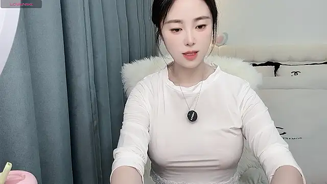 Xiaotaimei 666 online show from January 17, 2026, 3:39 pm