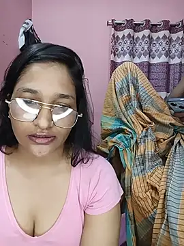 CoupleShow 432 online show from May 14, 2026, 11:11 pm