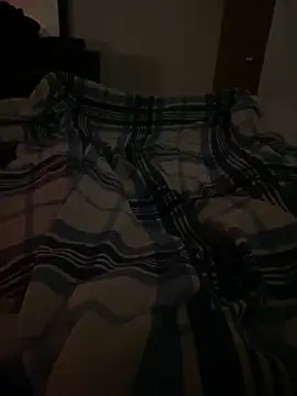 llllllllIIIll online show from February 16, 2026, 4:41 am