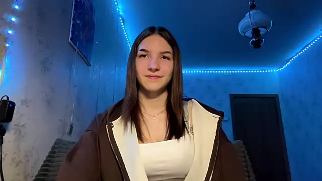 Snapshot of Beauty_miIa chatting on November 5, 2025, 5:13 pm Beauty miIa online show from November 5, 2025, 5:13 pm