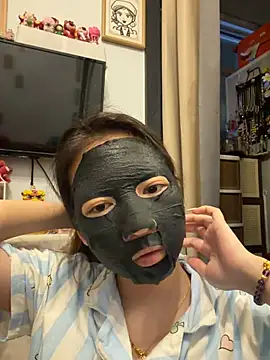 Cheese-666 online show from May 9, 2026, 3:39 pm