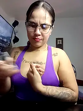 tattyHot95 online show from March 12, 2026, 6:25 pm