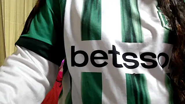 Snapshot of BRYXS1 chatting on November 2, 2025, 7:16 pm BRYXS1 online show from November 2, 2025, 7:16 pm