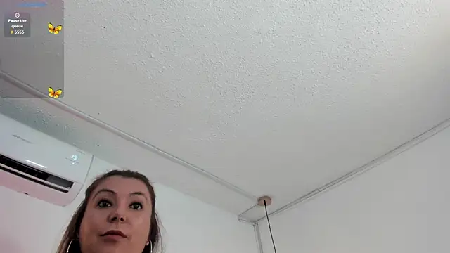 Snapshot of samantaawolf chatting on March 2, 2026, 8:59 pm samantaawolf online show from March 2, 2026, 8:59 pm