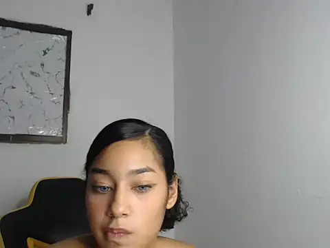 Snapshot of emily_stars1 chatting on November 26, 2025, 8:26 am emily stars1 online show from November 26, 2025, 8:26 am