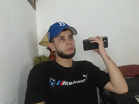 Snapshot of Maxcole_07 chatting on November 23, 2025, 7:24 pm Maxcole 07 online show from November 23, 2025, 7:24 pm