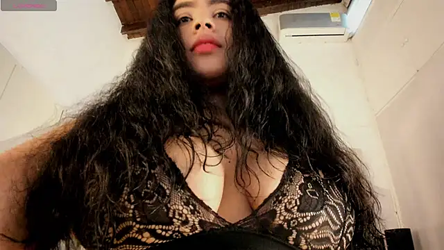 EmmadaSilva online show from February 25, 2026, 10:30 pm