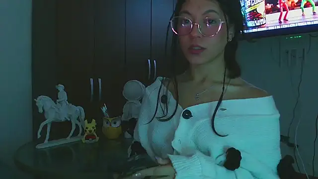 LissyM online show from November 11, 2025, 6:52 pm