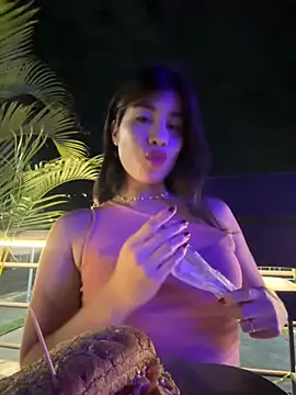 LisaMartinez34 online show from February 16, 2026, 1:13 am