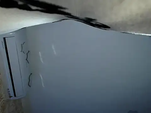 Amiaax online show from January 10, 2026, 10:25 pm