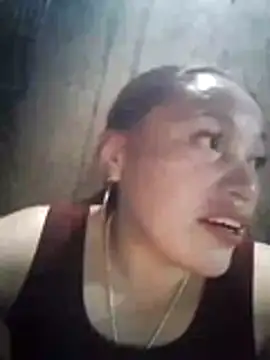 zinzin-xx online show from October 31, 2025, 4:24 am