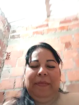 mother2-divorced online show from December 4, 2025, 12:58 pm