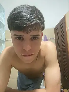 lucaaa 01 online show from October 22, 2025, 10:53 pm