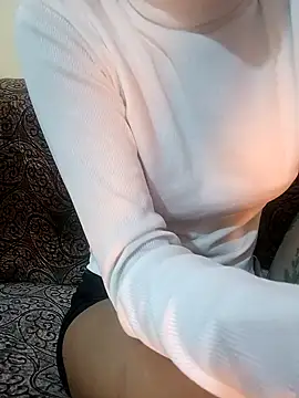 Fuck me babyy online show from November 20, 2025, 3:39 am