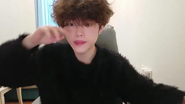 L1kuto online show from February 5, 2026, 8:19 am