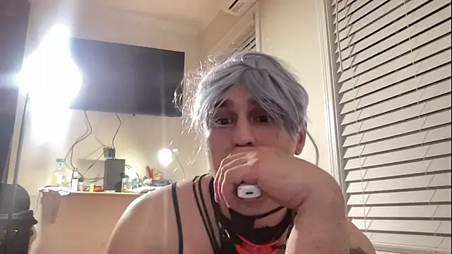 Snapshot of andrenoma427 chatting on November 8, 2025, 5:40 am andrenoma427 online show from November 8, 2025, 5:40 am