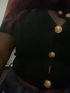 Amberr Roose online show from July 23, 2026, 8:40 pm
