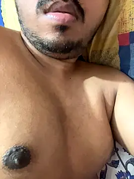 Snapshot of yourfav_91 chatting on October 26, 2025, 6:47 pm yourfav 91 online show from October 26, 2025, 6:47 pm