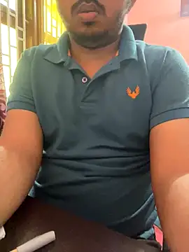 Snapshot of yourfav_91 chatting on December 2, 2025, 7:25 am yourfav 91 online show from December 2, 2025, 7:25 am