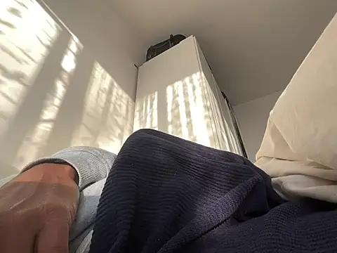 Snapshot of blacksamii2 chatting on November 21, 2025, 9:08 am blacksamii2 online show from November 21, 2025, 9:08 am