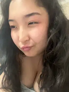 miomyao online show from June 12, 2026, 7:24 pm