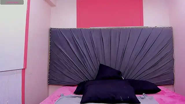 Megan-Hornney online show from October 30, 2025, 2:29 pm