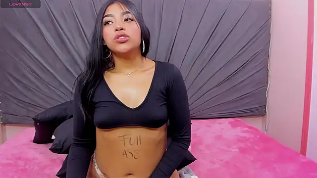 Megan-Hornney online show from November 7, 2025, 2:06 pm