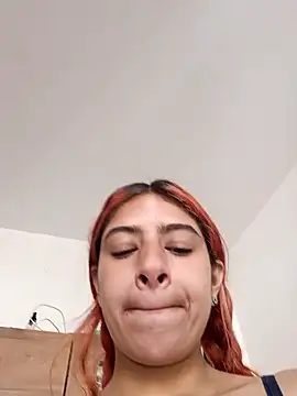 Snapshot of Lunatemptress4 chatting on November 30, 2025, 1:04 pm Lunatemptress4 online show from November 30, 2025, 1:04 pm