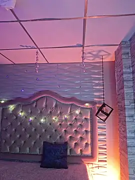 Roxanne Han online show from February 23, 2026, 11:51 am