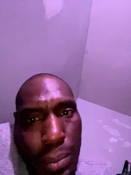 Snapshot of DiabloDicc74 chatting on October 30, 2025, 4:03 am DiabloDicc74 online show from October 30, 2025, 4:03 am