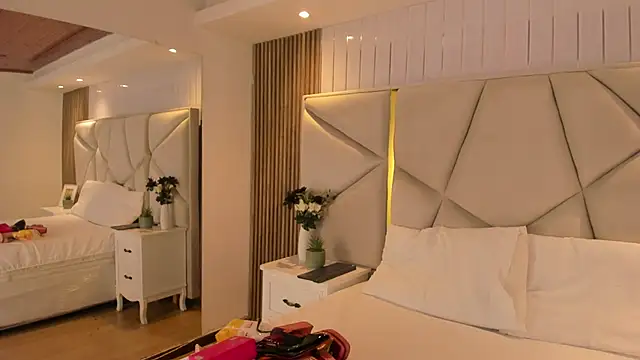 Snapshot of SweetKata_ chatting on February 11, 2026, 7:19 pm SweetKata online show from February 11, 2026, 7:19 pm