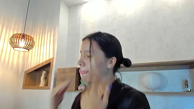 sophie duval online show from March 20, 2026, 1:10 am