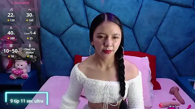 JulietaDiamond online show from February 27, 2026, 3:06 am