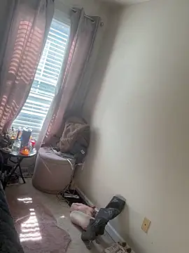 Snapshot of ForbiddenAddictions chatting on February 9, 2026, 4:33 pm ForbiddenAddictions online show from February 9, 2026, 4:33 pm