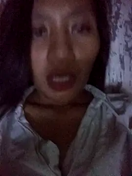 Snapshot of lyn_cute18 chatting on October 29, 2025, 12:29 pm lyn cute18 online show from October 29, 2025, 12:29 pm