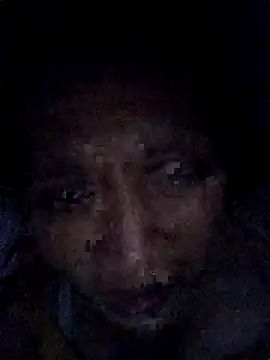 Snapshot of lyn_cute18 chatting on November 6, 2025, 1:56 pm lyn cute18 online show from November 6, 2025, 1:56 pm