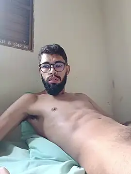 Snapshot of FerrariniHott chatting on November 4, 2025, 9:19 am FerrariniHott online show from November 4, 2025, 9:19 am