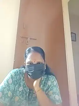 Snapshot of tamilammu1431 chatting on November 2, 2025, 9:11 am tamilammu1431 online show from November 2, 2025, 9:11 am