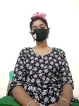 Snapshot of Tushi-10 chatting on January 17, 2026, 11:19 pm Tushi-10 online show from January 17, 2026, 11:19 pm