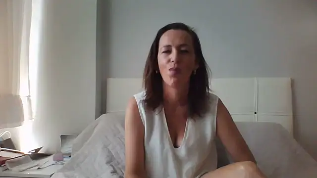 ArianaStarr online show from July 24, 2026, 7:17 am