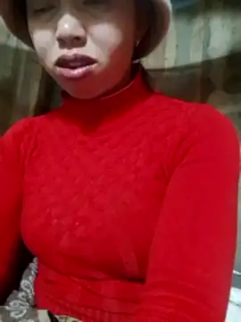 TRIEUTRIEU20 online show from February 8, 2026, 10:57 pm