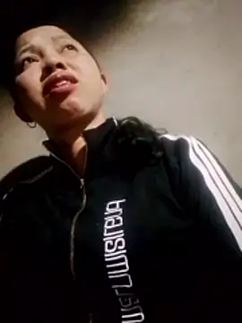 TRIEUTRIEU20 online show from March 18, 2026, 2:31 pm