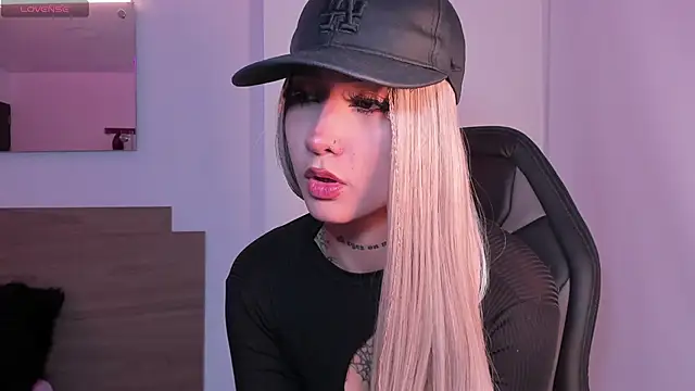 Katta Martini  online show from November 20, 2025, 11:43 am