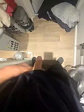 Snapshot of veryhornysussexmale chatting on October 31, 2025, 3:13 pm veryhornysussexmale online show from October 31, 2025, 3:13 pm