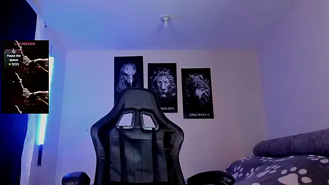 Snapshot of AUSTINN_TORRES chatting on February 3, 2026, 1:59 am AUSTINN TORRES online show from February 3, 2026, 1:59 am