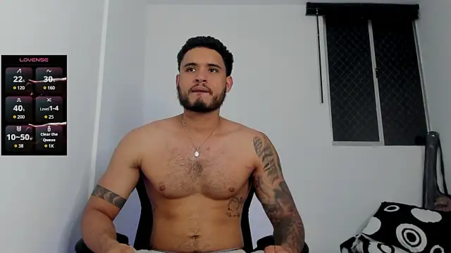 Snapshot of AUSTINN_TORRES chatting on February 13, 2026, 1:34 am AUSTINN TORRES online show from February 13, 2026, 1:34 am