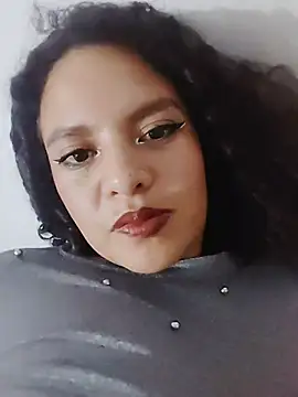 Snapshot of timmmmmbol chatting on November 6, 2025, 1:39 am timmmmmbol online show from November 6, 2025, 1:39 am