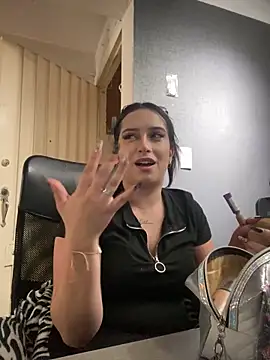 Kloe Novoa online show from February 17, 2026, 1:40 pm