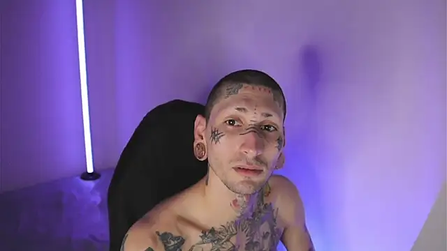 Snapshot of TokyoHatsumoto chatting on February 9, 2026, 11:31 pm TokyoHatsumoto online show from February 9, 2026, 11:31 pm