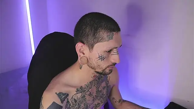 Snapshot of TokyoHatsumoto chatting on February 21, 2026, 10:55 pm TokyoHatsumoto online show from February 21, 2026, 10:55 pm